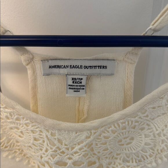 American Eagle Outfitters Cream Asymmetrical Tank - Picture 2 of 3